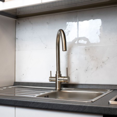 Miscelatore 4 vie tondo in acciaio inox 304